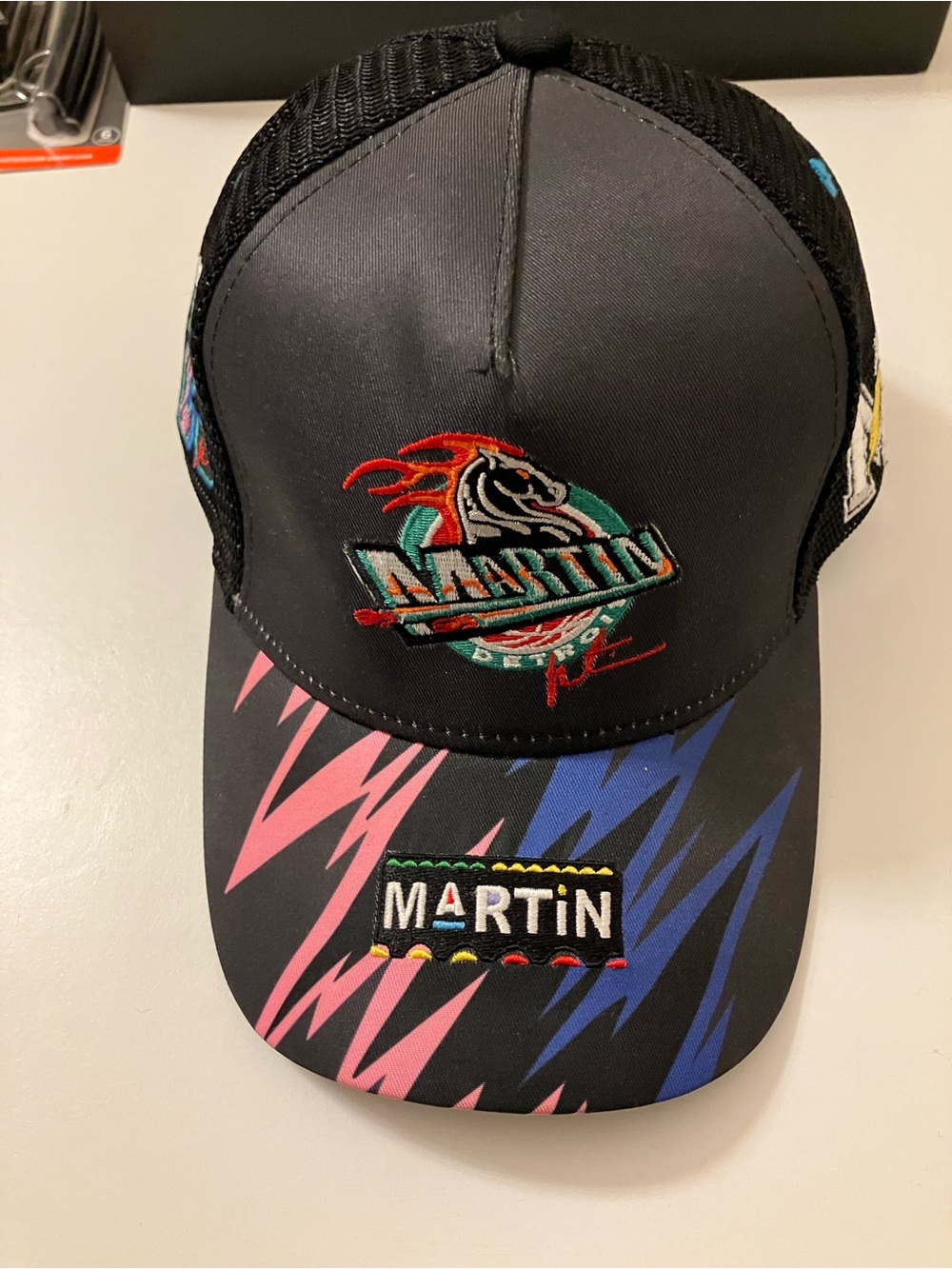 Vintage 90s Martin TV show trucker hat snapback retro Marty mar wzup